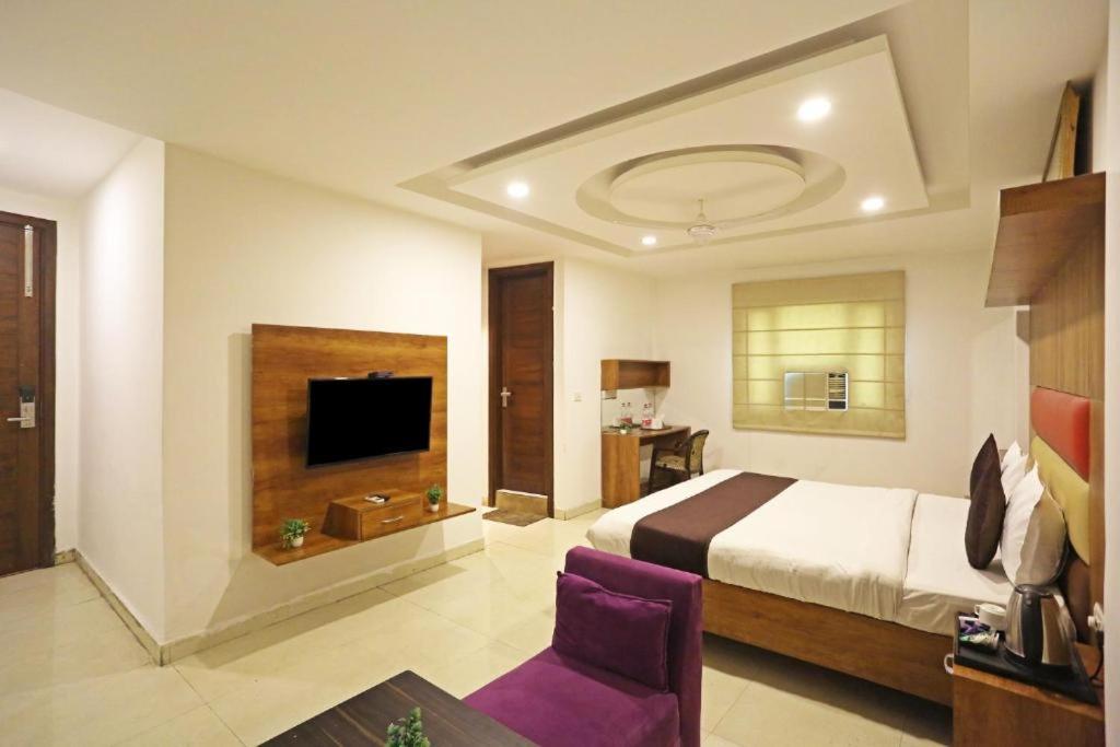 Hotel Urban Luxury Nueva Delhi Exterior foto
