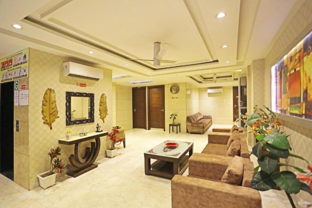 Hotel Urban Luxury Nueva Delhi Exterior foto